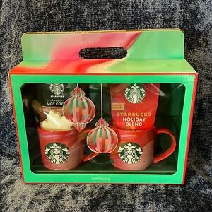 NWT Starbucks Festive Coffee & Mug Set in Red & Green